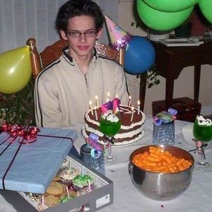 Meet your Posher, Tj